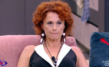 Beatrice Luzzi confessa la cotta. La risposta di Fiordaliso è clamorosa