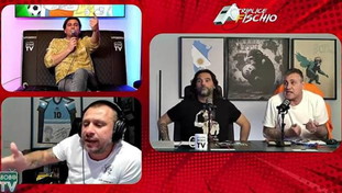 Rancori e litigi dietro lo scioglimento della Bobo Tv? La rivelazione di Corona spiazza tutti