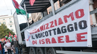 Stiamo con Hamas. A Milano la vergogna del corteo contro Israele
