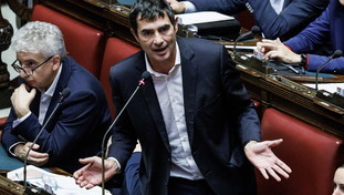 La sinistra schiuma di rabbia per la riforma del premierato. Valanga di rancore su Meloni