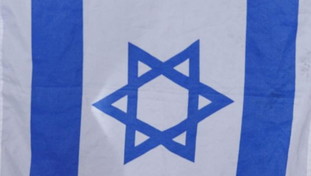 Hitler aveva ragione: il video choc della docente. Cosa rischia