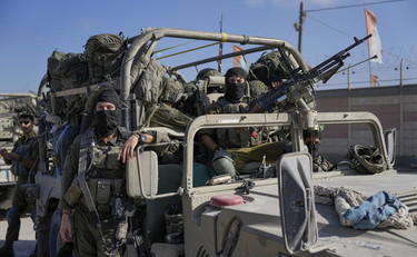 Uccisi tre capi militari di Hamas. La stretta di Israele a Gaza