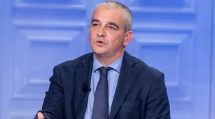 Pessimo periodo per loro. Fazzolari incastra i gufi della sinistra