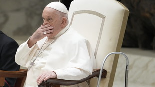 “Con questa gripe...”. Medici sempre in massima allerta per le condizioni del Papa