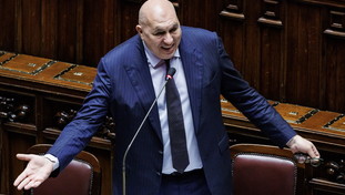 Tentativo di mistificazione, Crosetto scopre il gioco della sinistra