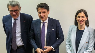 Il capolavoro di Schlein e Conte: Landini vero leader della sinistra