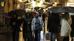 L'inflazione fa preoccupare gli italiani: quanto spenderanno per i regali