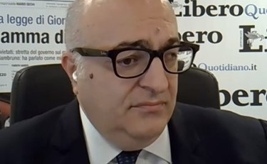 Che faccia di bronzo. Sechi contro Conte. Perché lo attacca