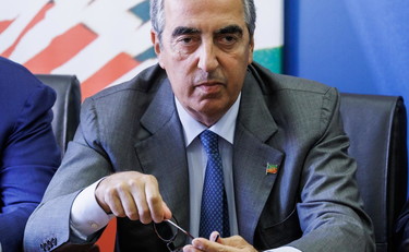 Fate chiarezza sui trattamenti ai minori. Disturbo di genere, l'allarme di Gasparri