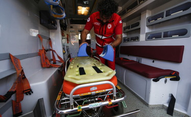 Scontro tra autobus e ambulanza. Quattro morti nelle Marche
