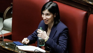 Schlein e i suoi le provano tutte per cercare di non perdere la poltrona: l'idea per le Europee