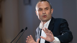 Costa duro sui magistrati: “Quelli che sbagliano devono pagare. Non succede mai”