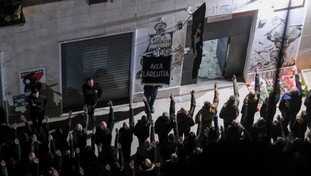 Si muove la macchina giudiziaria su Acca Larentia: aperta l'indagine