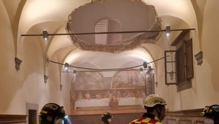 Incubo ad un matrimonio a Pistoia: crolla un solaio, valanga di feriti