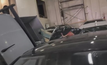 Auto distrutte sulla motonave, col mare mosso finisce male