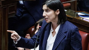 “Direzione politica chiusa e incerta”. Anche nell'ala sinistra del Pd mollano Schlein