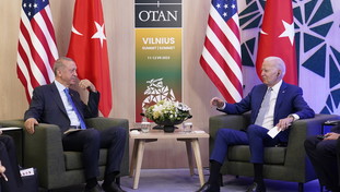 Erdogan piega gli Usa: cosa ottiene in cambio dell'ok all'adesione della Svezia