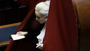 Problemi di salute: Marta Fascina salta la festa di Forza Italia, che succede