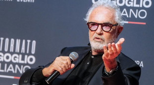 Cosa direbbe il nonno. Stellantis, perché Briatore attacca Elkann