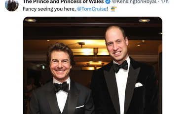 William si prende la scena: foto con Tom Cruise e stoccata a Harry