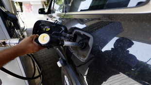 Il prezzo di benzina e diesel mette il turbo: esplodono i costi alla pompa