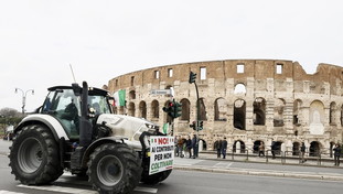 Il governo trova la quadra, la mossa che stoppa la protesta dei trattori