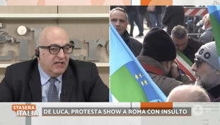 De Luca? Ormai è la fiction di se stesso, Sechi rincara la dose