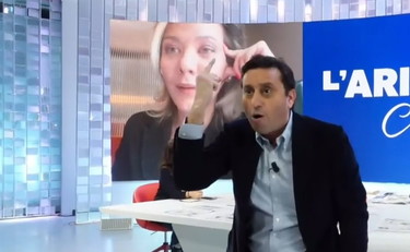 Ci girano le b...: Parenzo perde le staffe con la giornalista russa