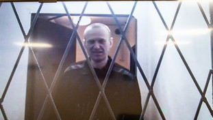 La farsa sul corpo di Navalny continuerà a lungo: quando lo consegneranno