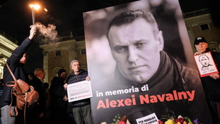 Dal carcere la soffiata sulla vera causa della morte di Navalny: “One strike”