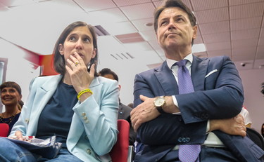 Chi è il leader più amato. Ultimo sondaggio: sinistra senza scampo