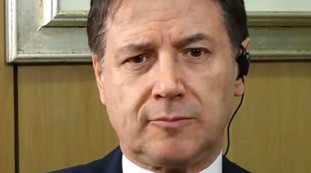 D'accordo con lui. Scontri di Pisa, Del Debbio inchioda Conte