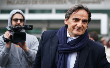 Ribalteremo con nuove prove. Strage di Erba, udienza rinviata al 16 aprile