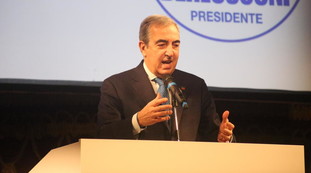 Ombre sulla Procura antimafia. Dossieraggio, l'attacco di Gasparri