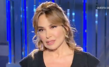 Interviste...: retroscena-bomba sul futuro in tv di d'Urso, cosa filtra