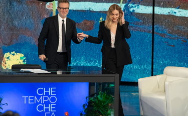 Fedez arma di distrazione di massa: Lucarelli stronca Ferragni da Fazio