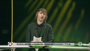 Cruciani a valanga sulle follie green: distruggono l'Italia