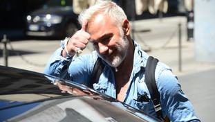 “Evasione da 11 milioni”. Pugno duro contro gli influencer, bufera pure su Vacchi e Luis Sal