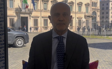 Chi compra le nostre case: la minaccia dietro la svolta green