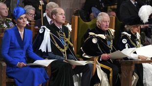 Re Carlo torna sulle scene, Kate e William no. Spifferi reali: allertato Edoardo