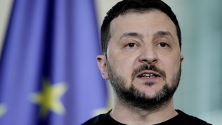 “Sei mesi buttati”. Zelensky spara a zero sugli Usa: l'accusa atroce