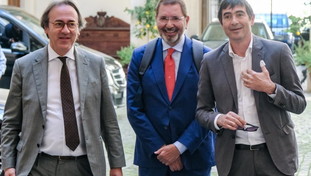 Marino infrange il fioretto, capolista con i rossoverdi. E ora cita Schwarzenegger...