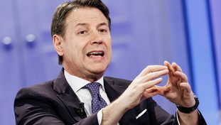 No alle primarie. Conte sbatte la porta in faccia a Schlein dopo lo scandalo a Bari