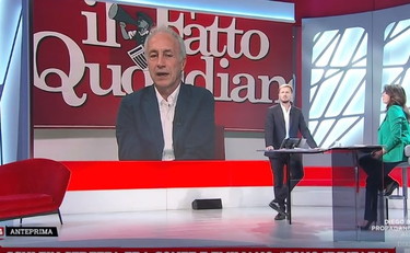 Un lumino sulla tomba. Conte, il consiglio di Travaglio