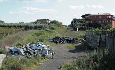 Scempio stranoto: la terra dei fuochi della Capitale, la denuncia di Franco