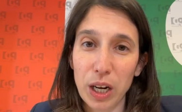Dietrofront di Schlein: niente nome nel simbolo. Vincono Prodi e correnti