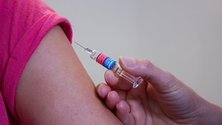 Morbillo e pertosse spaventano l'Europa. Pochi vaccini e boom di infezioni