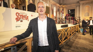 Le polemiche fanno ricchi: impennata di vendite per Scurati. La decisione sul libro