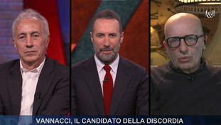 La politica rischia grosso su Vannacci, l'avviso di Sallusti: Occhio a irriderlo troppo...