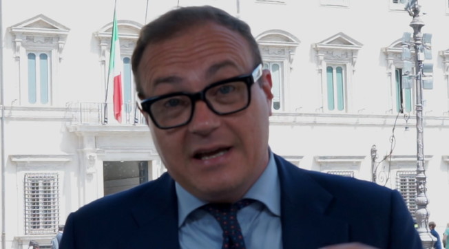 Cernobyl, il fascio-Pd e l'importanza di non chiamarsi Elly